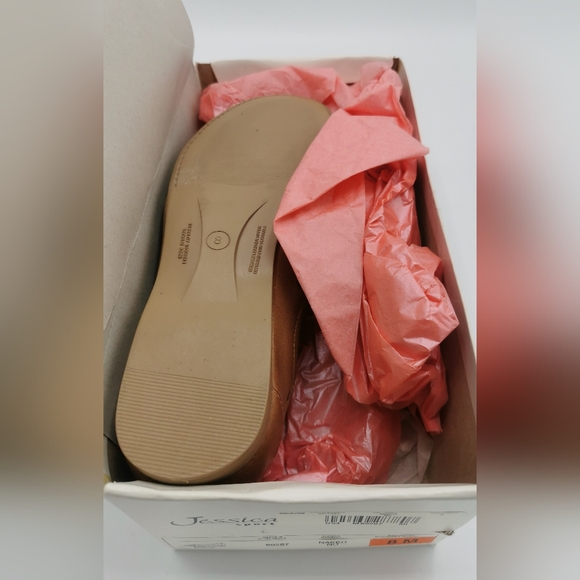 SIZE 8 M - JESSICA Sport, Leather Bohemian Flats 'Katelyn' NWB B60 - Picture 10 of 10